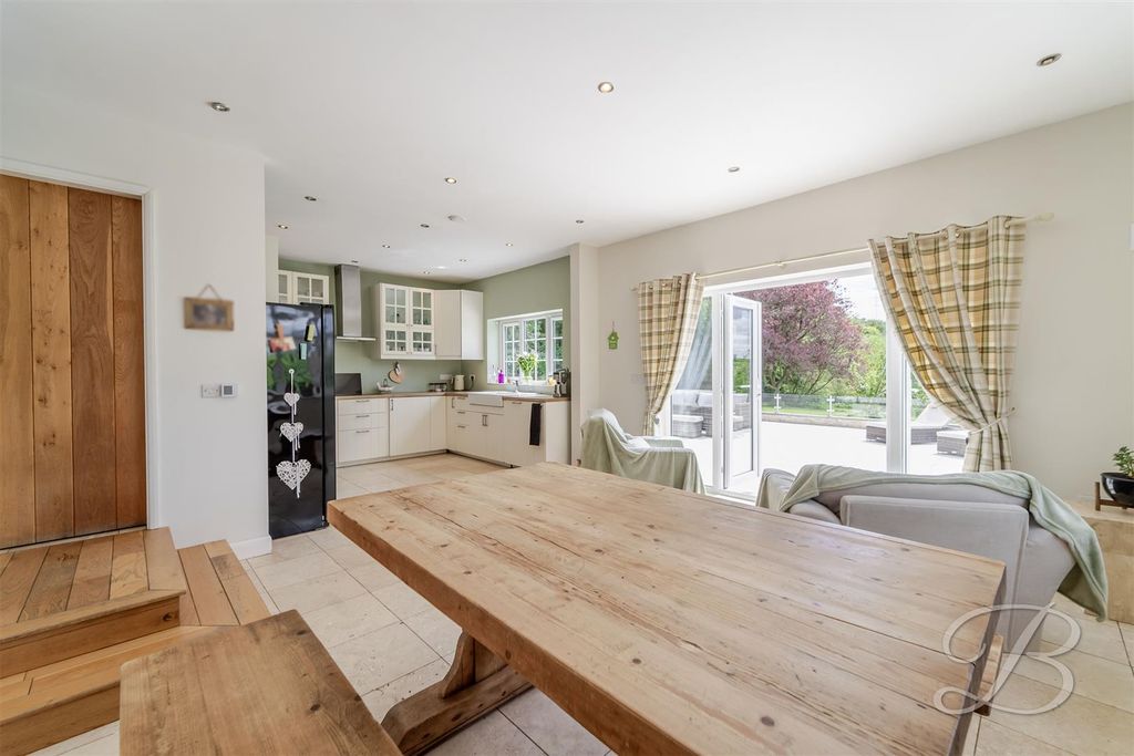 Property photo 3 of 57 Ccltd-3.Jpg