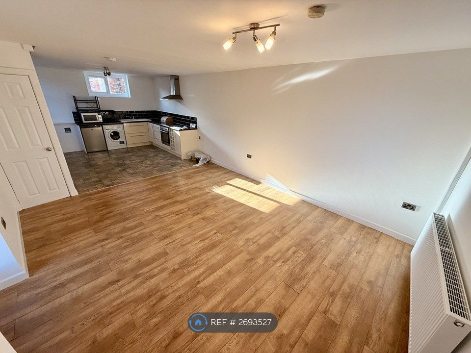 Property photo 2 of 9 Living Room