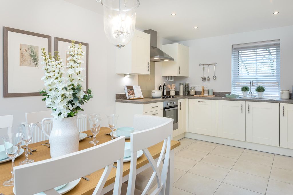 Property photo 2 of 8 Kitchen Diner