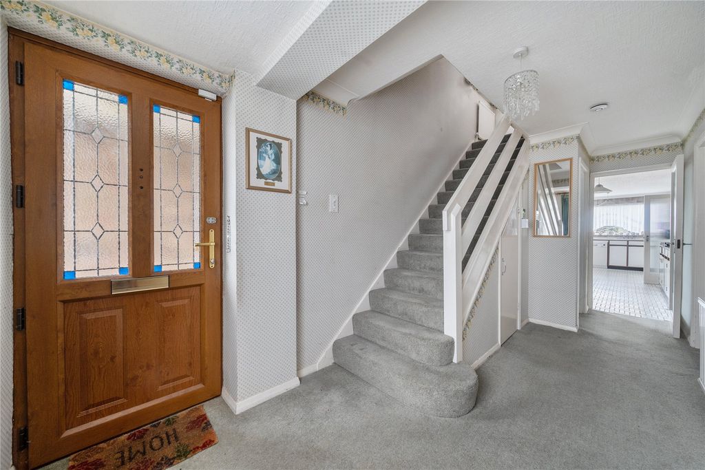 Property photo 2 of 20 Picture No. 13