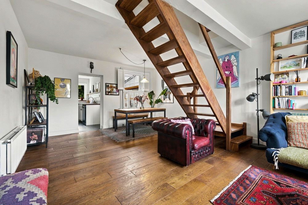 Property photo 1 of 30