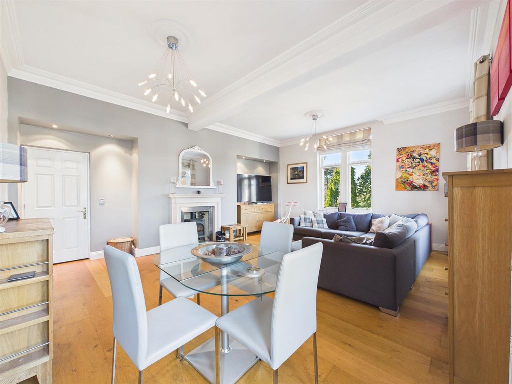 Property photo 3 of 22 Cam02885G0-Pr0580-Still015.Jpg