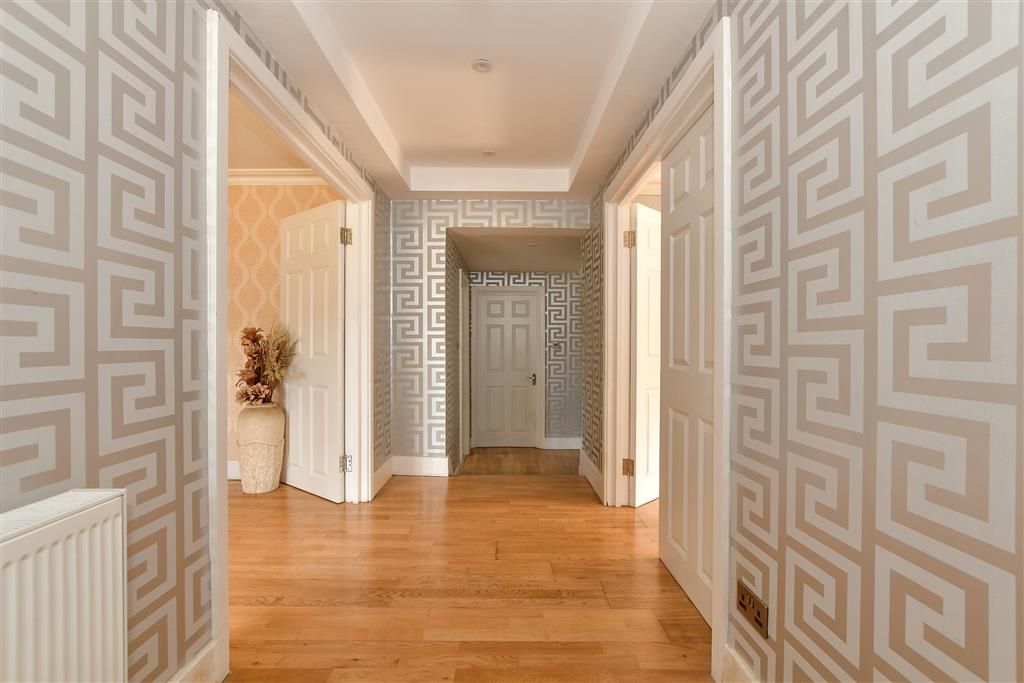 Property photo 3 of 12 Hallway