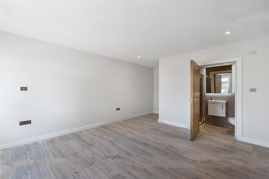 Property photo 3 of 11 1282238 (7).Jpg