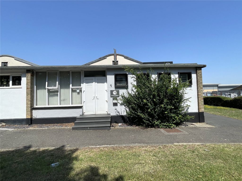 Property photo 2 of 13 Picture No. 03