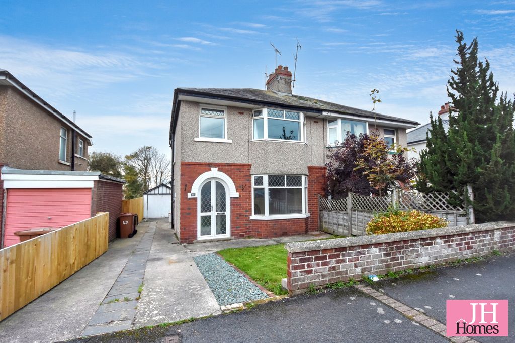 Property photo 1 of 23