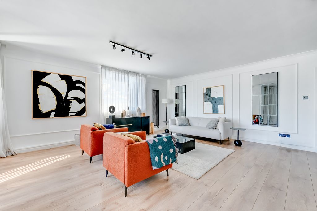 Property photo 3 of 14