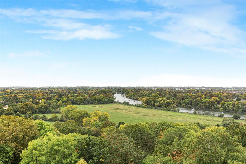 Property photo 1 of 10 Image