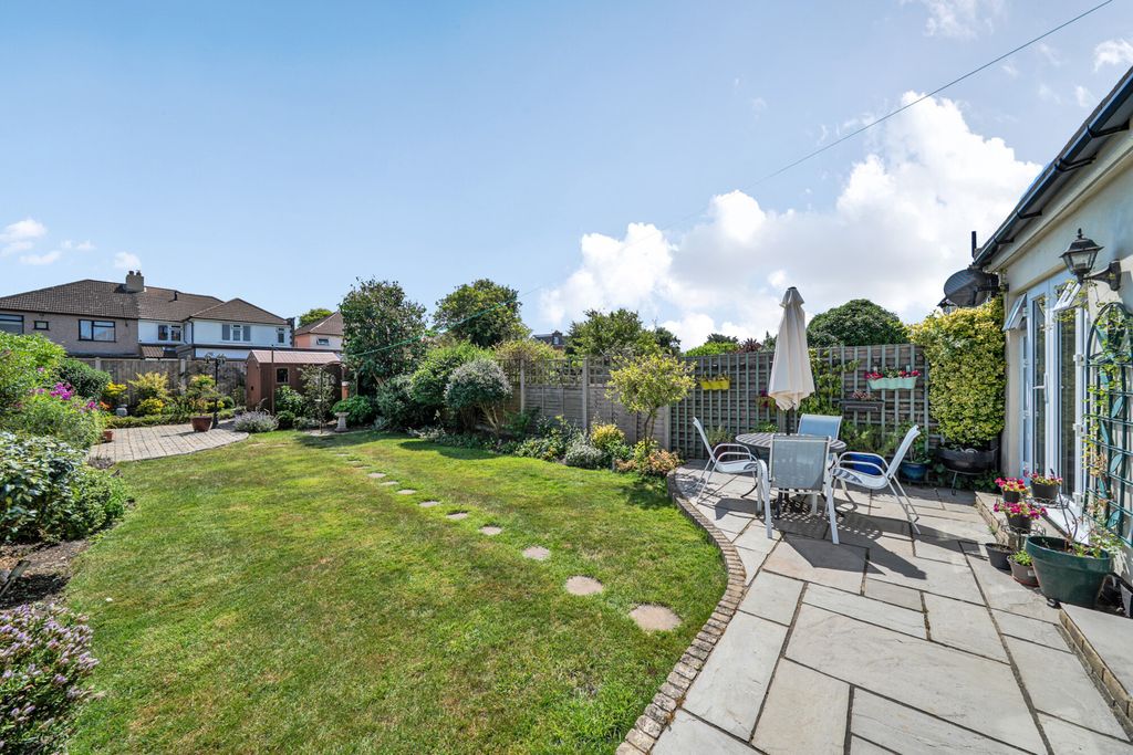 Property photo 3 of 16 1486659-12-6A47Ad...
