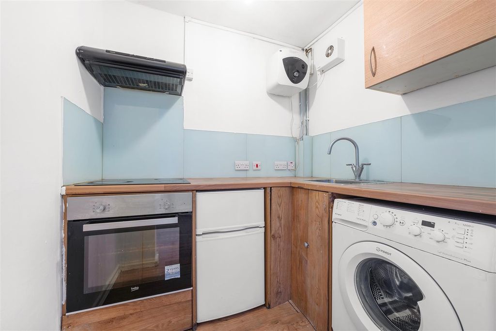 Property photo 2 of 9 Bourdon Road-5.Jpg