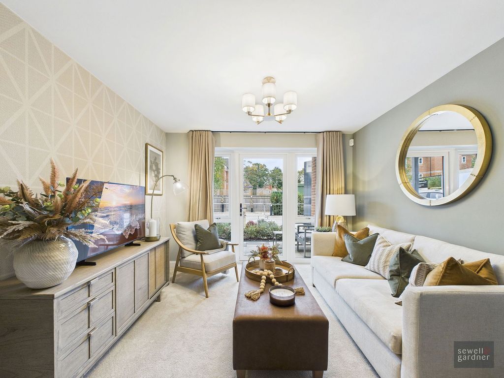 Property photo 2 of 13