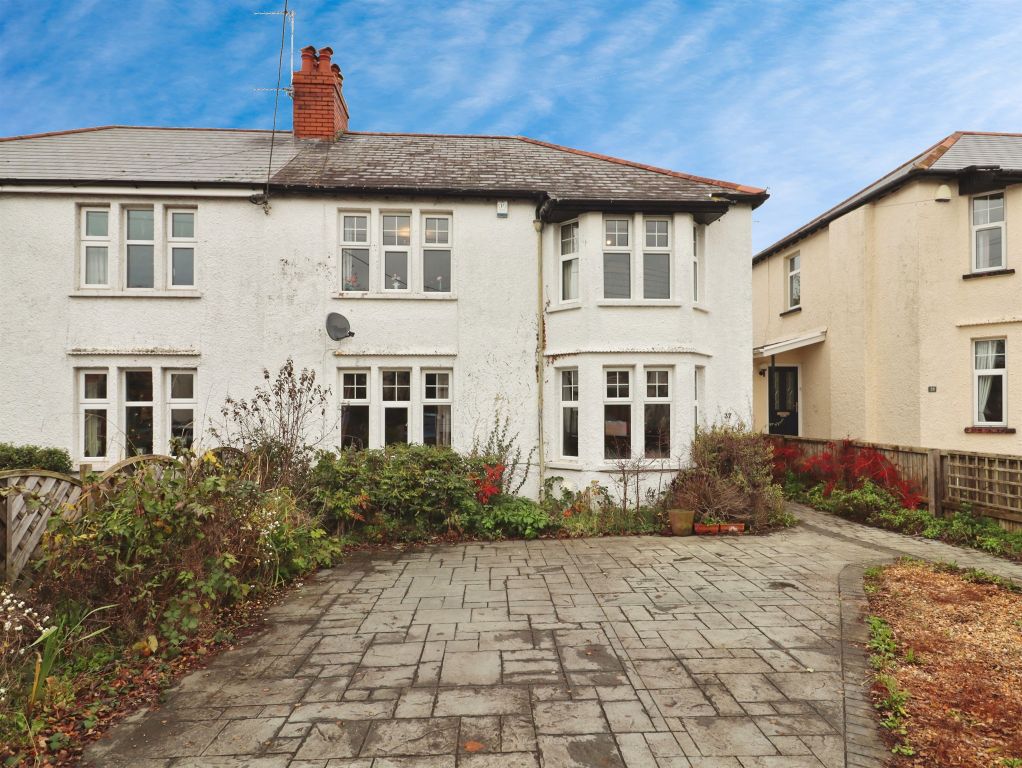 Property photo 1 of 33