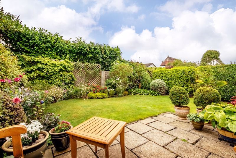 Property photo 2 of 14 Garden