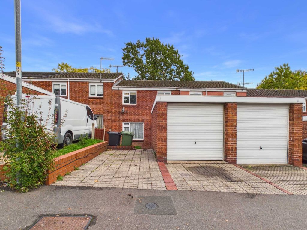 Property photo 1 of 14 Picture No. 25