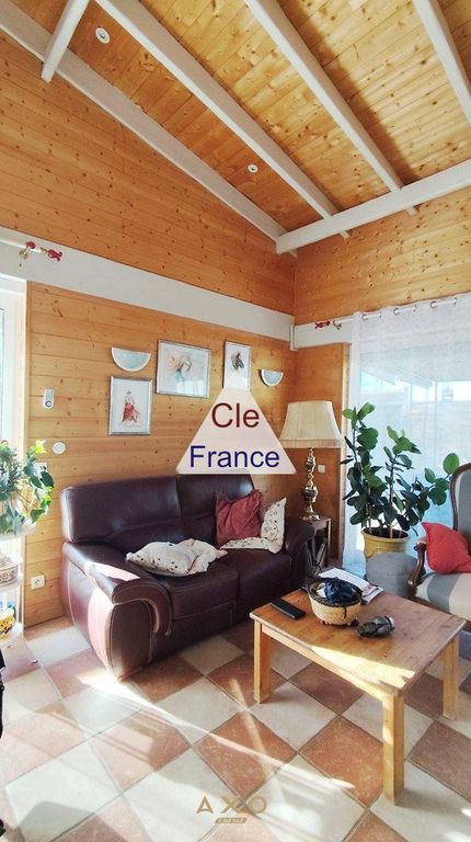 Property photo 2 of 7