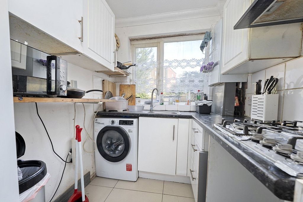 Property photo 3 of 12 Picture No. 02