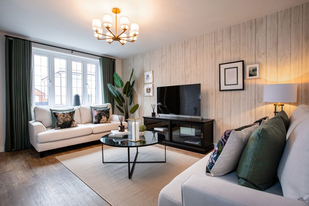 Property photo 3 of 8