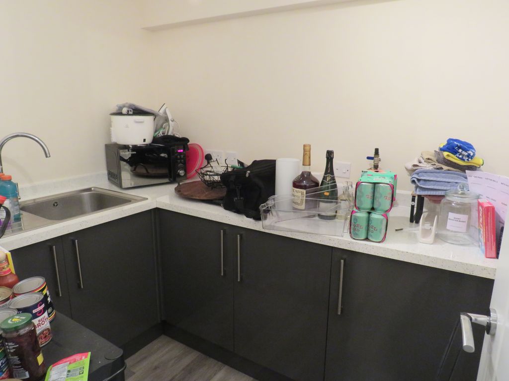 Additional image 6 of 2 bed flat to rentHigh Street, Newmarket CB8