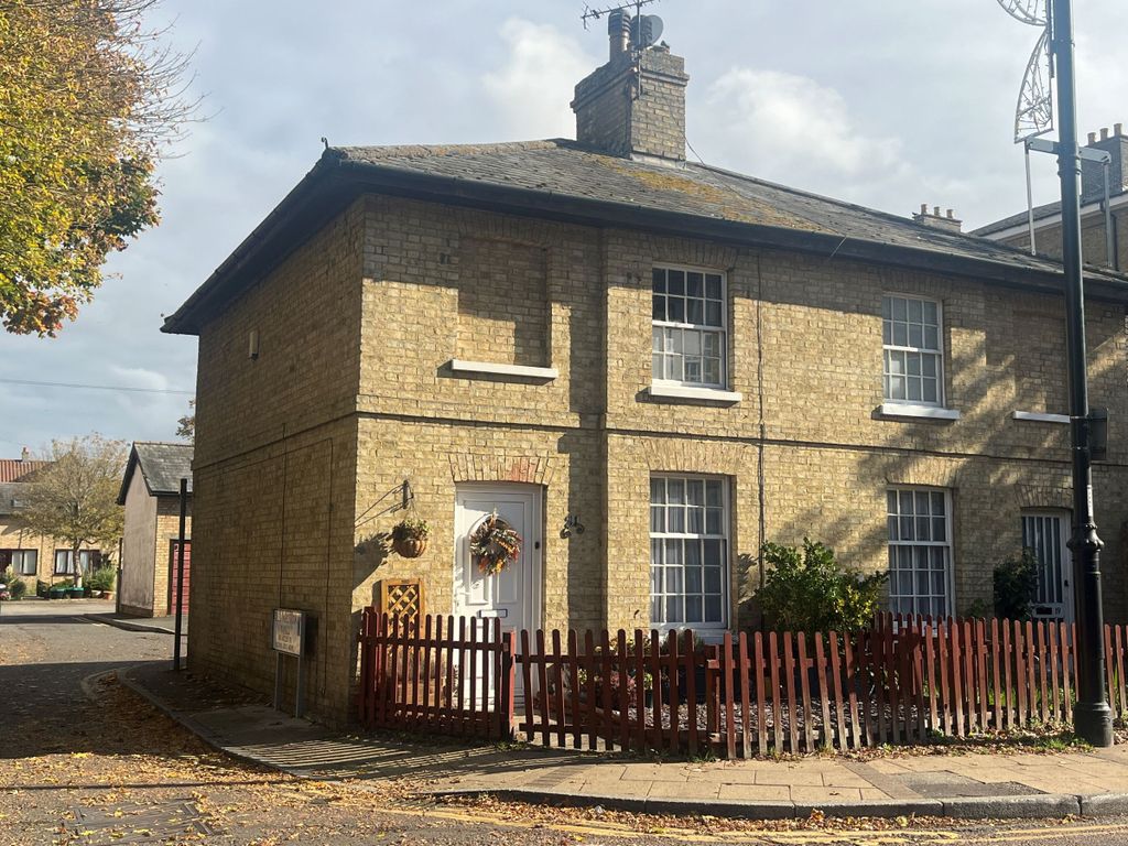 Property photo 3 of 13