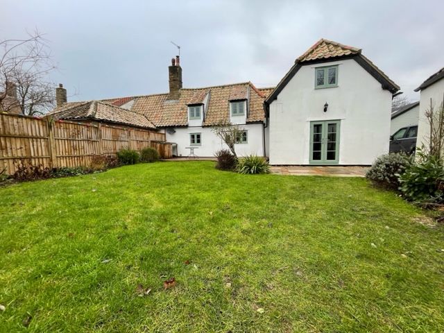 Property photo 1 of 20 Church Street, Sawtry