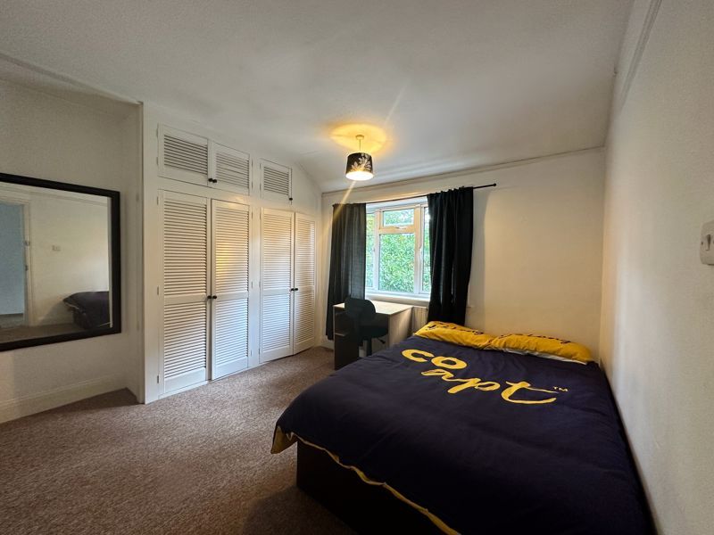 Property photo 3 of 10 Photo 9