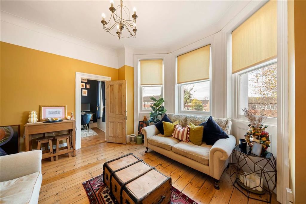 Property photo 2 of 9