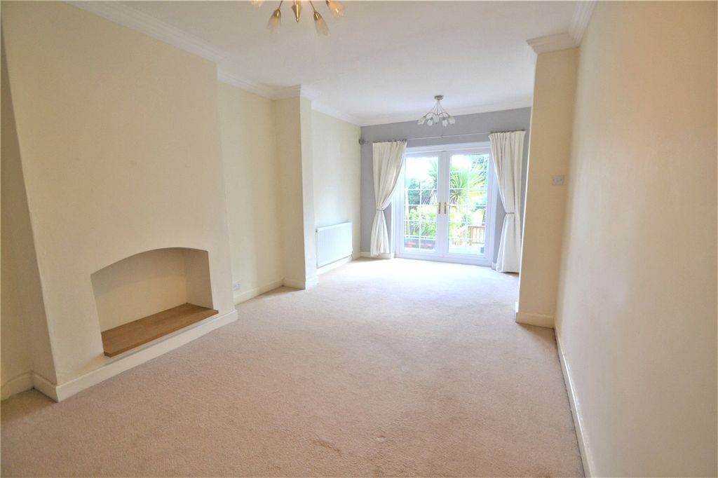 Property photo 3 of 11 Picture No. 15