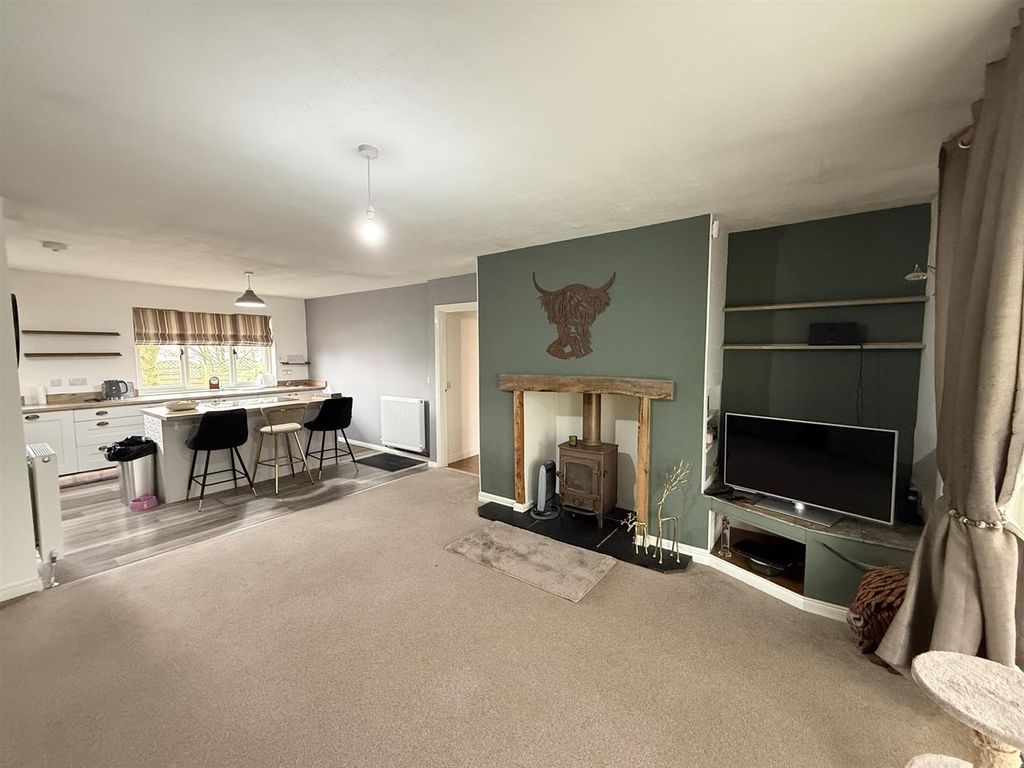 Property photo 2 of 21 Img_0281.Jpeg