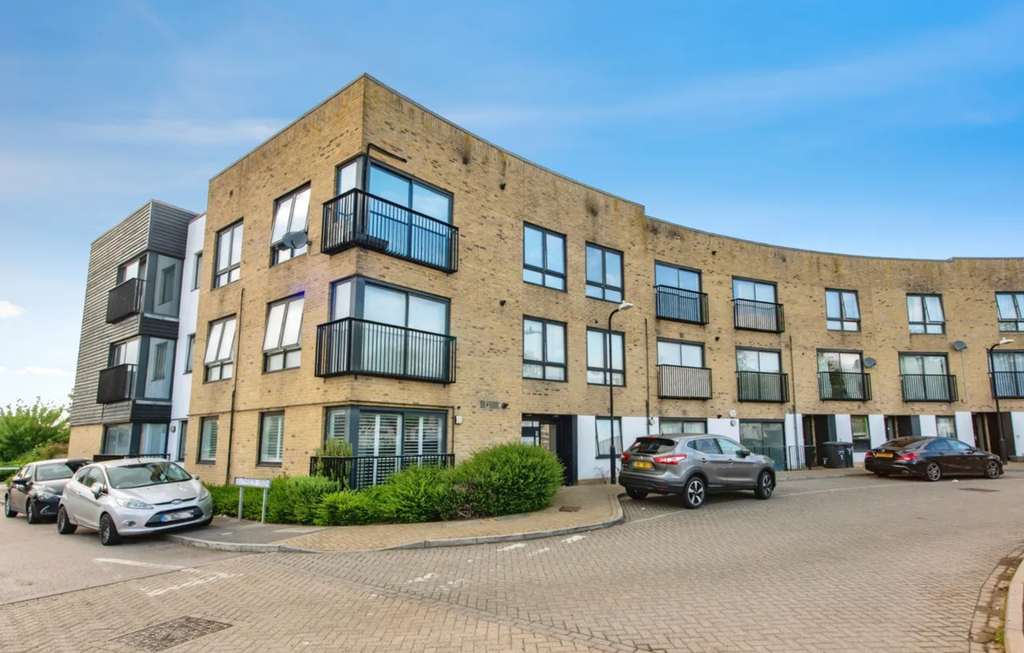 Property photo 1 of 10