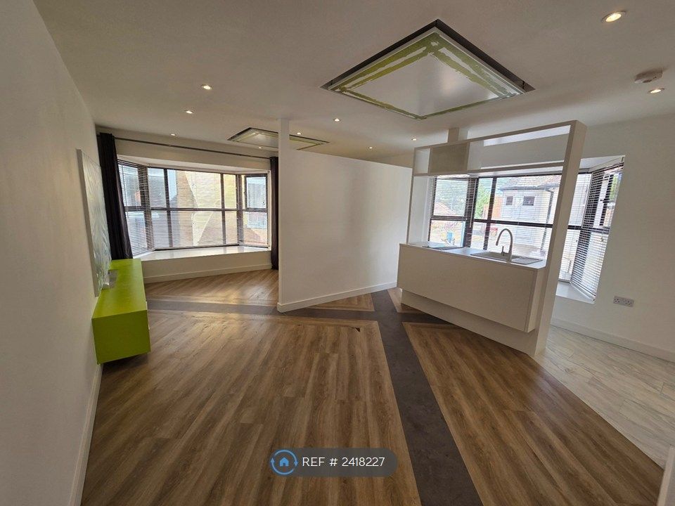 Property photo 1 of 4