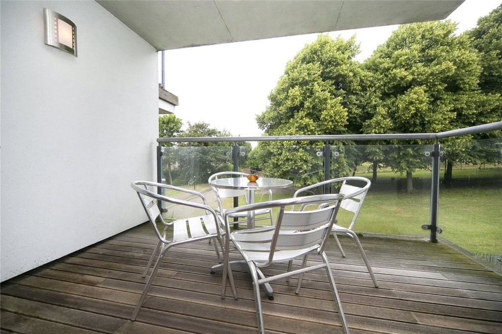 Property photo 2 of 15 Balcony