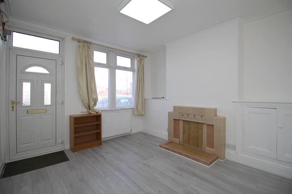 Property photo 3 of 28 Living Area