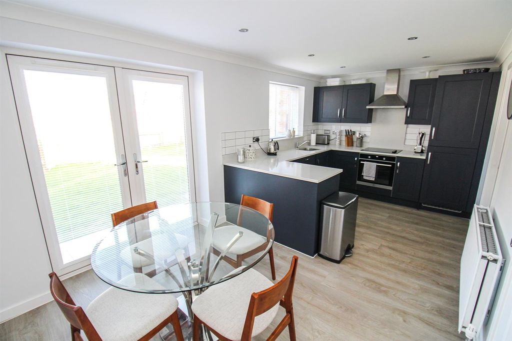 Property photo 3 of 23 Img_4533.Jpg