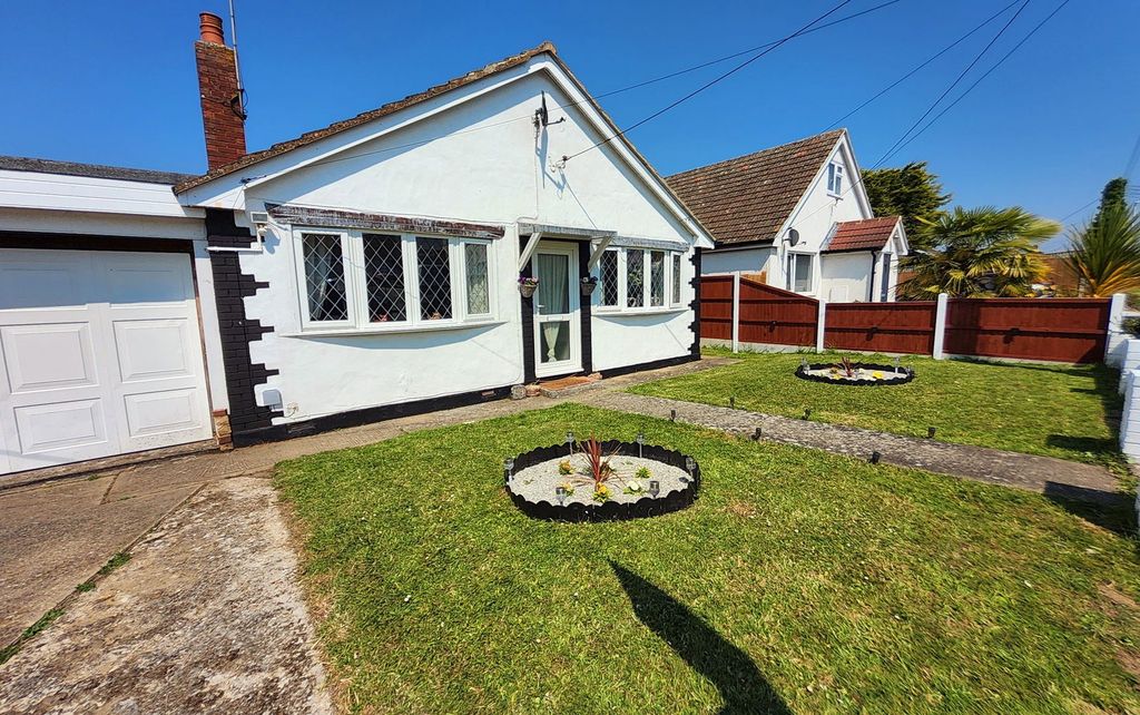 Property photo 2 of 22