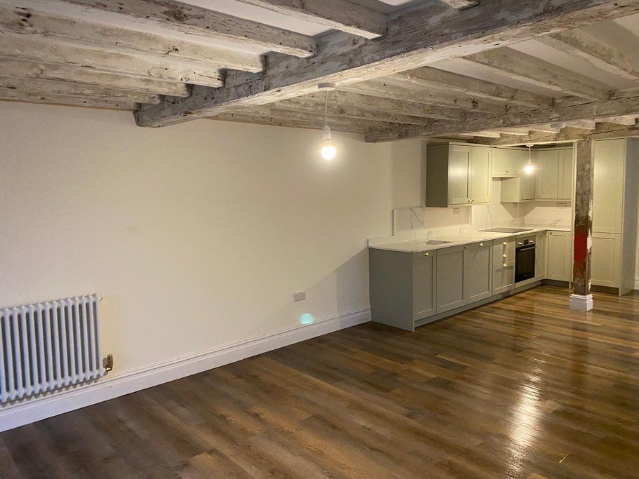 Property photo 2 of 26