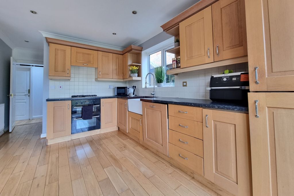 Property photo 3 of 21 20250217_125306