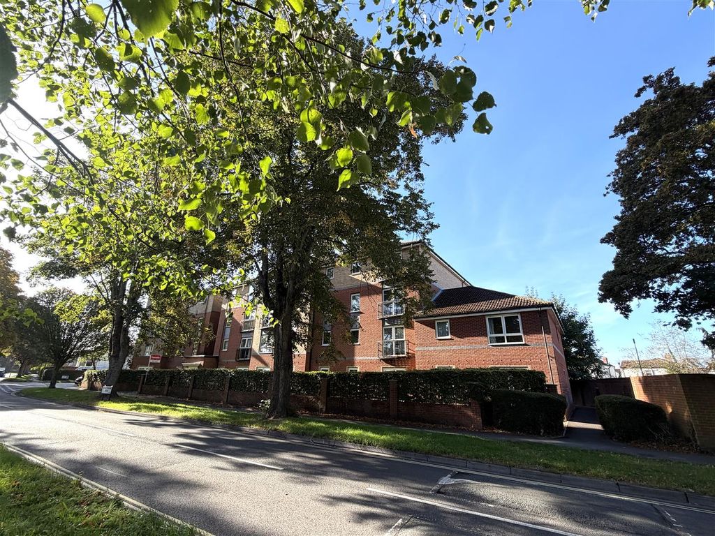Property photo 3 of 9 R3.Jpg