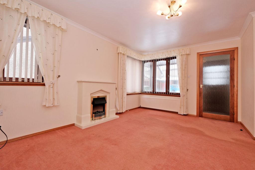 Property photo 3 of 29