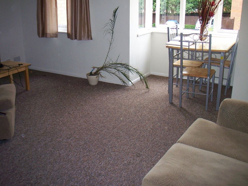 Property photo 2 of 4