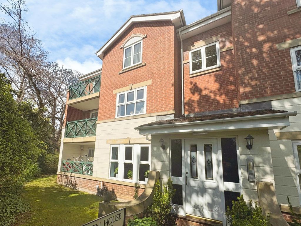 Property photo 1 of 15 Photo 15