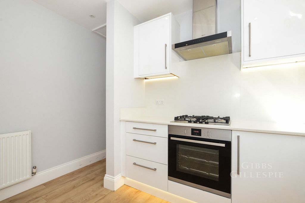 Property photo 3 of 15 Pbox-Img.Jpg