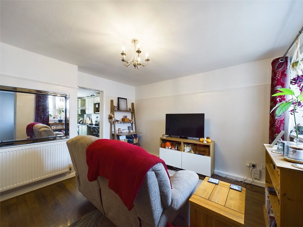 Property photo 3 of 10 Picture No. 03
