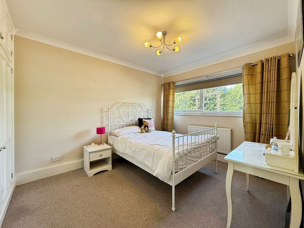 Property photo 3 of 13 Bedroom 1