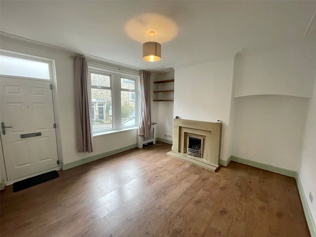 Property photo 2 of 14 Picture No. 02