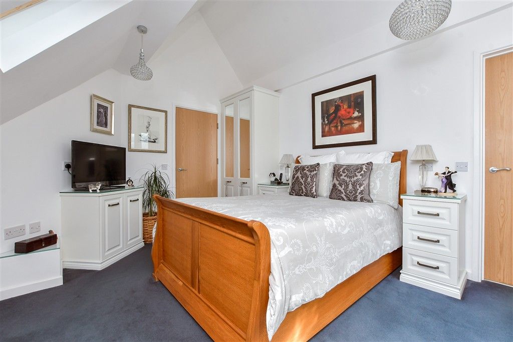 Property photo 3 of 15 Bedroom 1