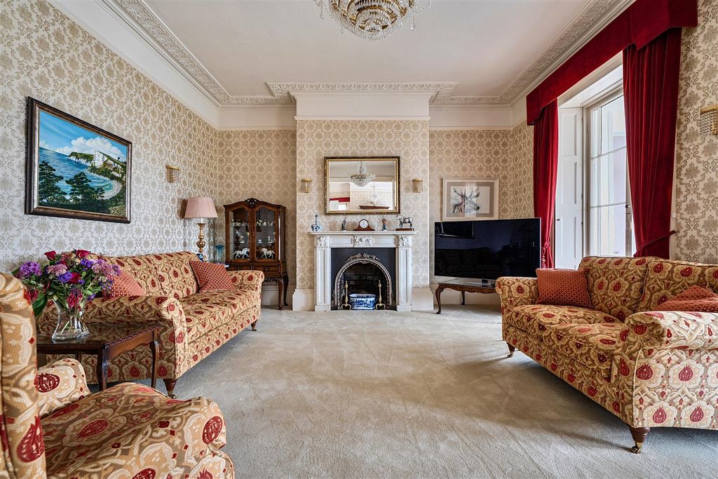 Property photo 3 of 19 1515789 (10).Jpg