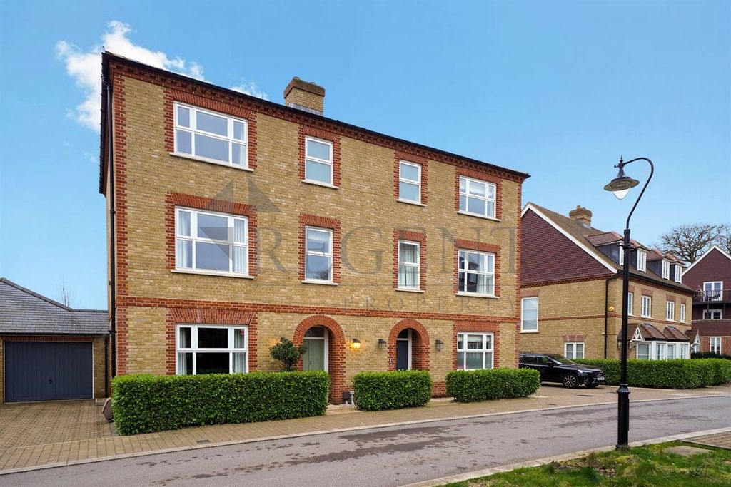 Property photo 1 of 30 External View