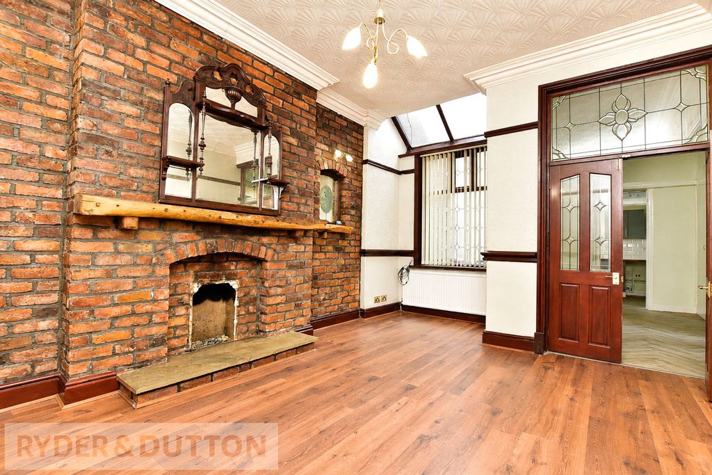 Property photo 3 of 13 Sitting Room