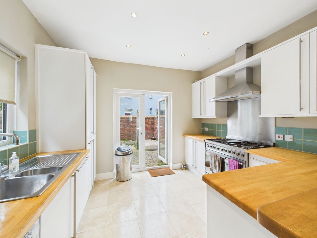 Property photo 1 of 21 Cam03519G0-Pr0385-Still022