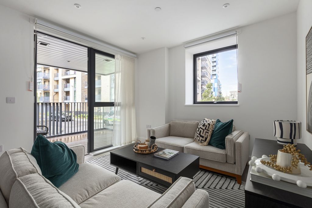 Property photo 1 of 14 094A4925
